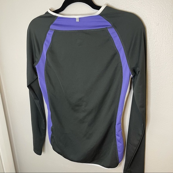 Nike Dri Fit Black and Purple Long Sleeve Top - Picture 7 of 7